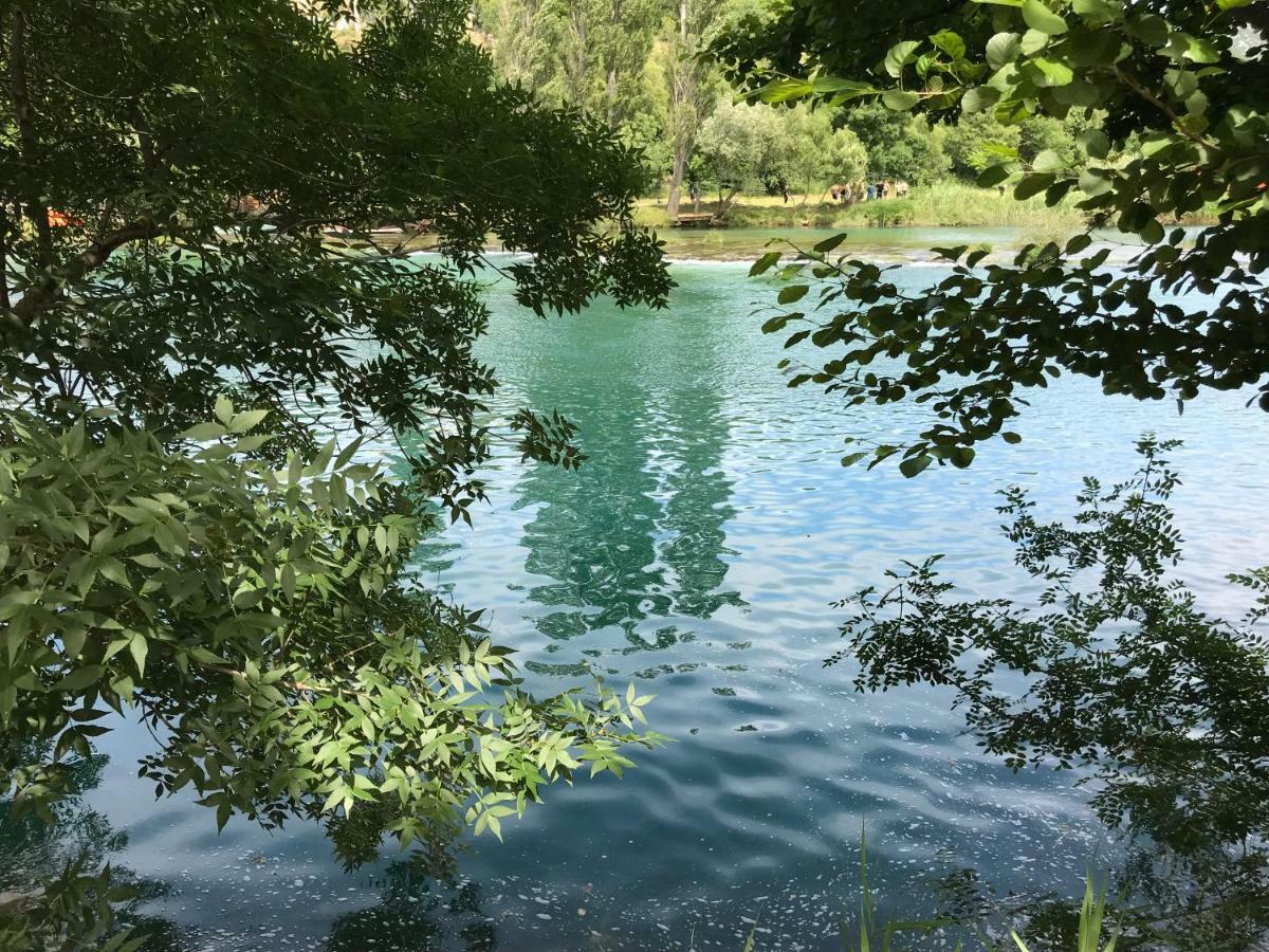 River Huts Zrmanja Obrovac Eksteriør bilde